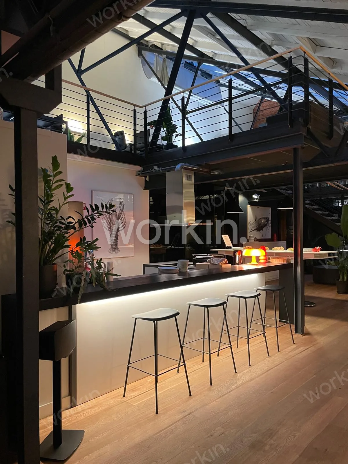Büro mieten Hamburg-Bahrenfeld: Otto von Bahrenpark, Gasstraße 2-6. nahe Bahnhof Altona. Foto 2