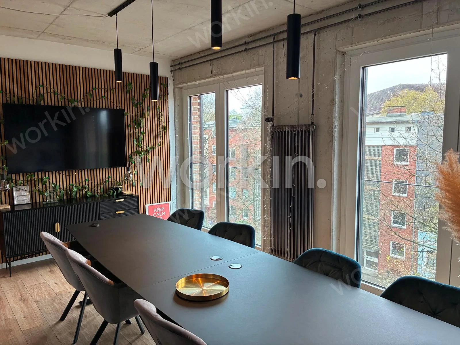 Büro mieten Hamburg-Barmbek-Süd: Loftbüro Alter Teichweg, Alter Teichweg 11-13. nahe Hauptbahnhof. Foto 2