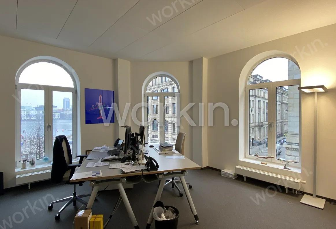 Büro mieten Hamburg-Altstadt (City): Alstertor 17. nahe Gerhart-Hauptmann-Platz. Foto 1