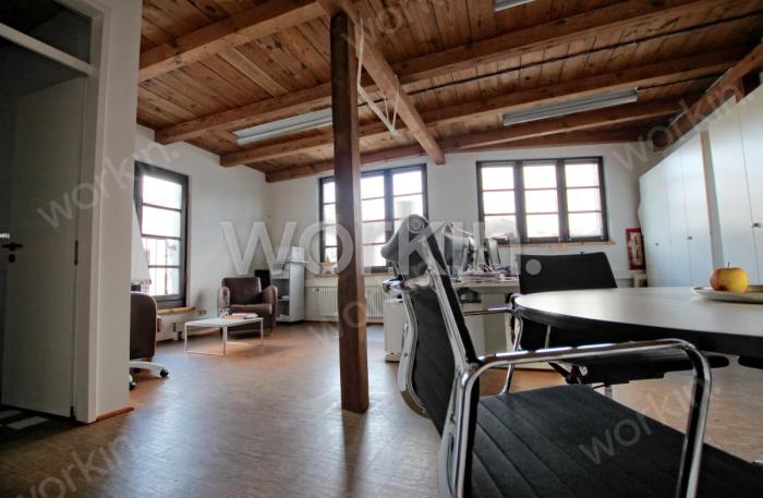 Büro mieten Hamburg-Ottensen: Alte Remise, Kirchentwiete 37-39. nahe Bahnhof Altona