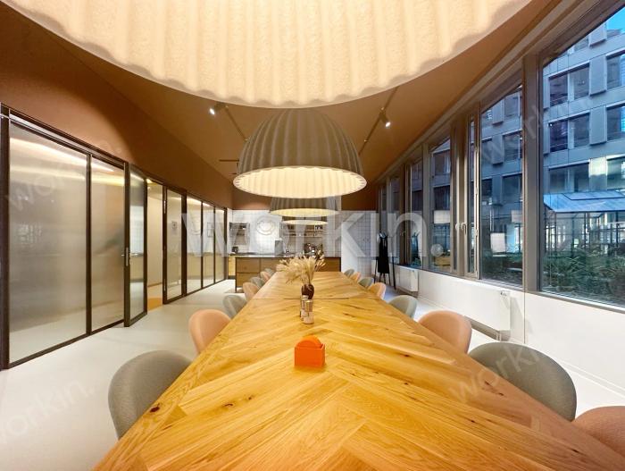 Büro mieten Hamburg-St. Pauli: Atlantic Haus, Zirkusweg 1. nahe Bernhard-Nocht-Straße. Foto 2