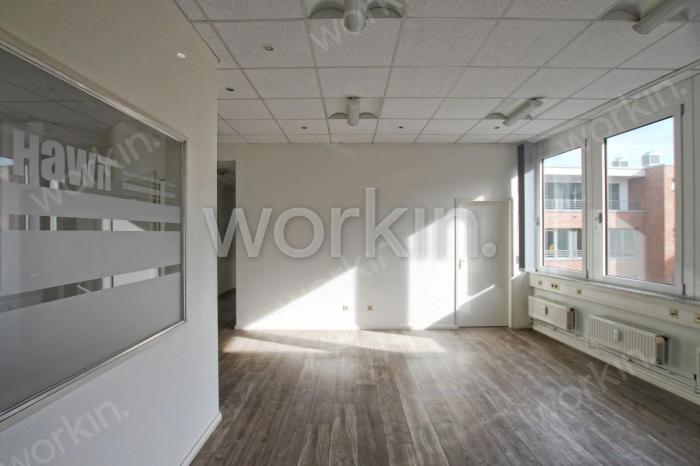 Büro mieten Hamburg-Barmbek-Süd: Bürohaus III, Lachnerstraße 2. nahe Biedermannplatz. Foto 4