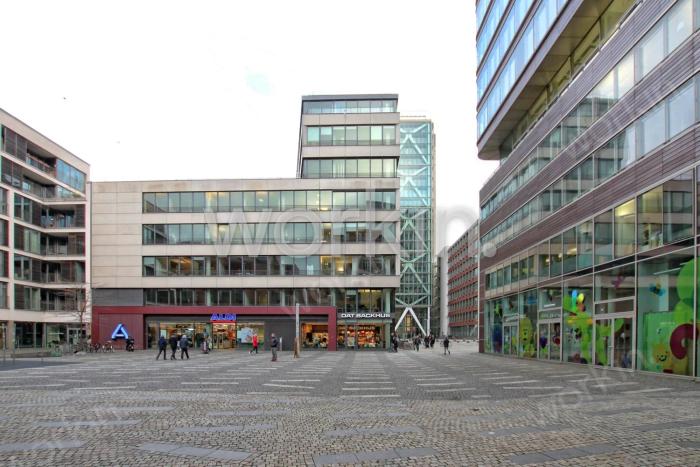 Büro mieten Hamburg-St. Pauli: Prisma, Zirkusweg 4-6. nahe Bernhard-Nocht-Straße. Foto 2