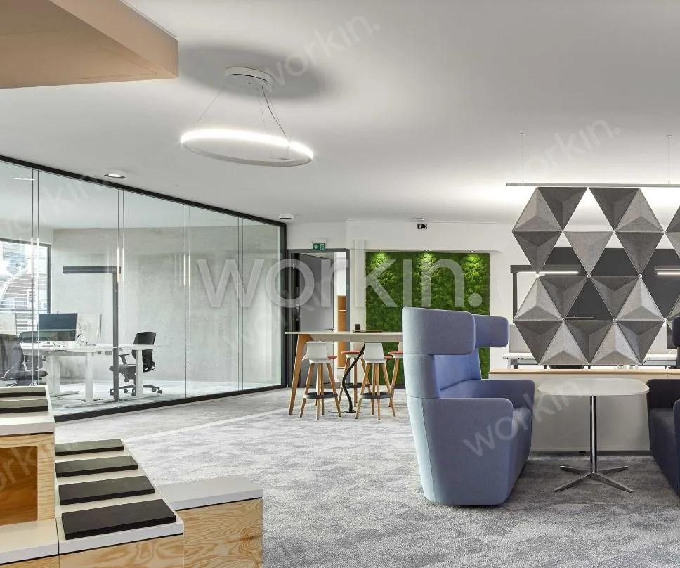 Büro mieten Hamburg-St. Pauli: Prisma, Zirkusweg 4-6. nahe Bernhard-Nocht-Straße. Foto 1