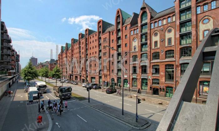 Büro mieten Hamburg-HafenCity: Speicherblock M, Am Sandtorkai 26-27. nahe Meßberg/Baumwall. Foto 2