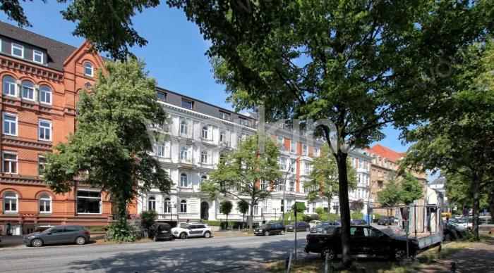 Büro mieten Hamburg-Rotherbaum: Altbau am Rothenbaum, Rothenbaumchaussee 3. nahe Bahnhof Dammtor. Foto 3