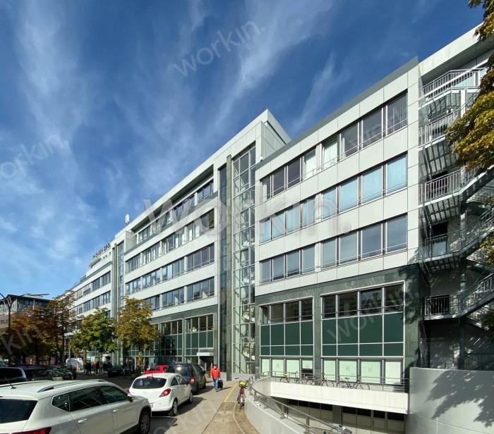 Büro mieten Hamburg-Altona: Hof Holstenplatz, Holstenplatz 20 a-b. nahe Holstenstraße. Foto 3