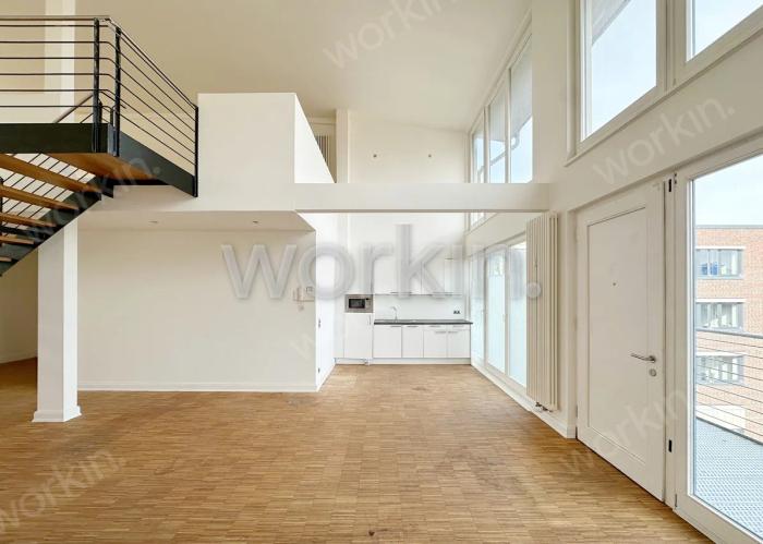 Büro mieten Hamburg-Barmbek-Süd: Triton-Hof, Alter Teichweg 25. nahe Hauptbahnhof