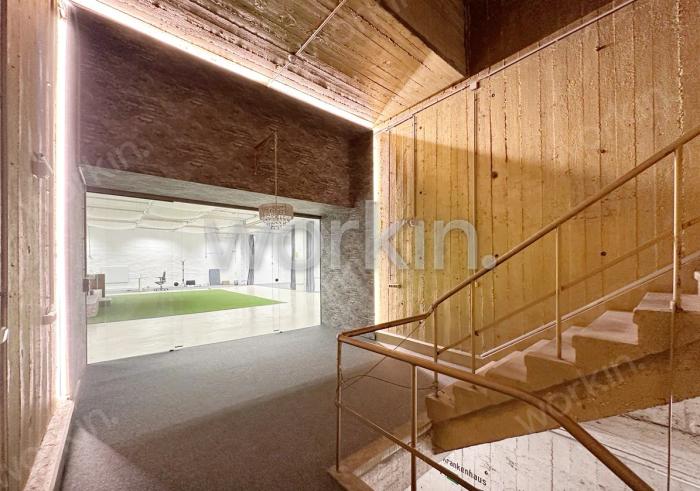 Büro mieten Hamburg-St. Pauli: Bunker, Feldstraße 66. nahe Dammtorbahnhof. Foto 3