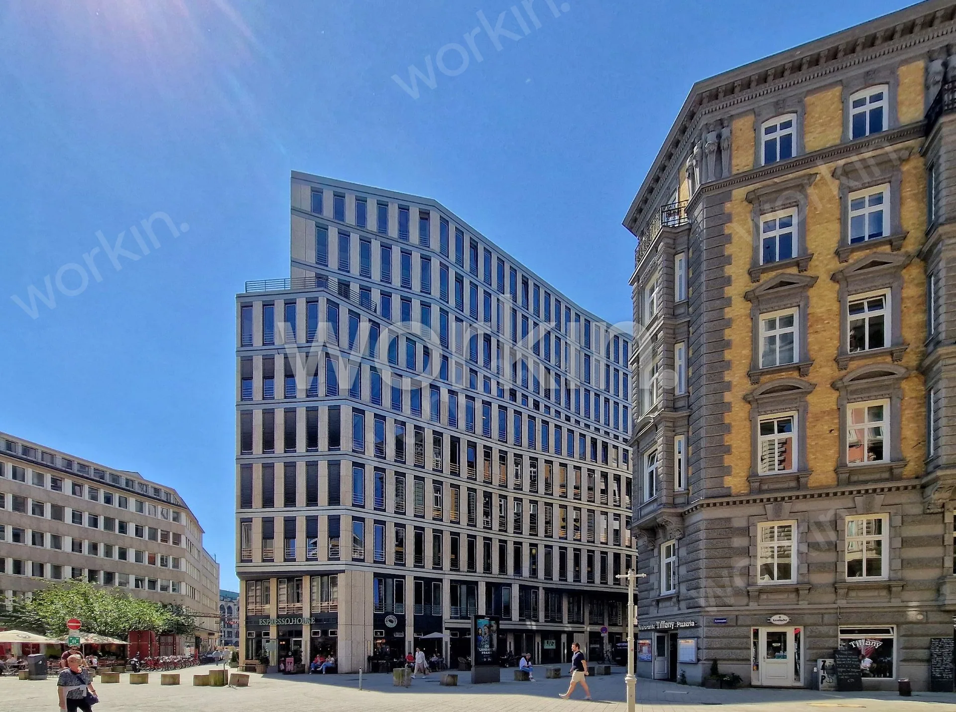 Büro mieten Hamburg-Neustadt: Mantel Staatsoper, Gustav-Mahler-Platz 1. nahe Gänsemarkt. Foto 2